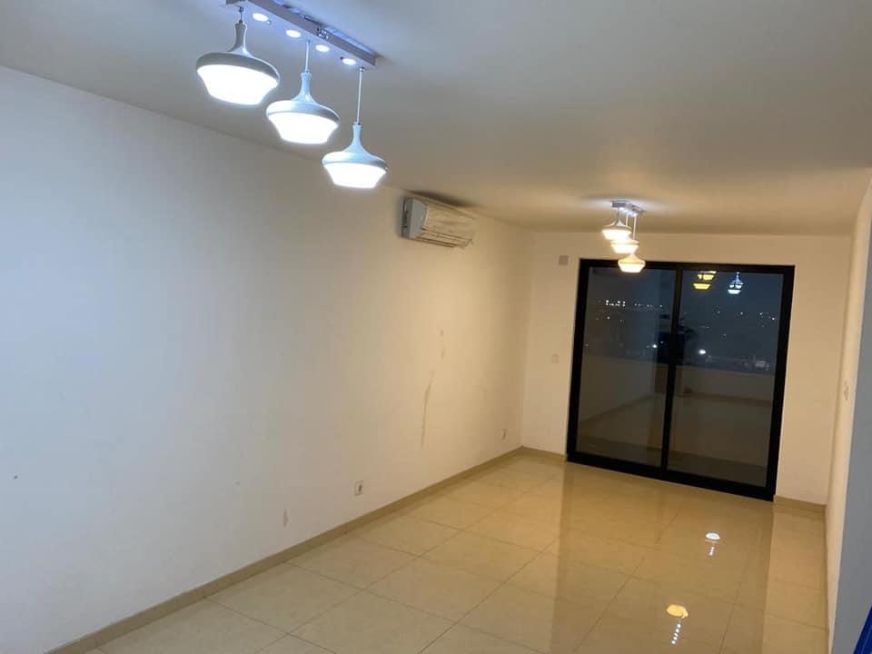 Apartamento A Venda No Condomínio Boulevard - So-casas