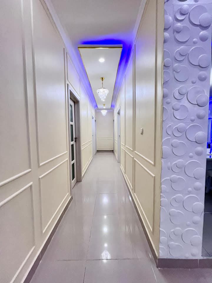 1000408499