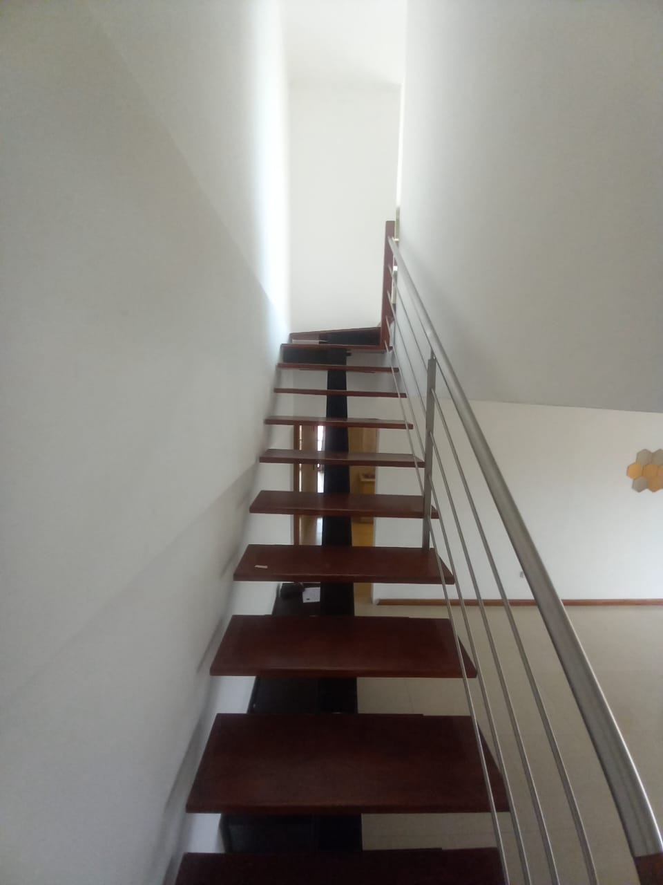 1000821568